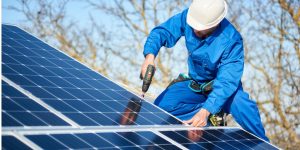 Installation Maintenance Panneaux Solaires Photovoltaïques à Fauguernon